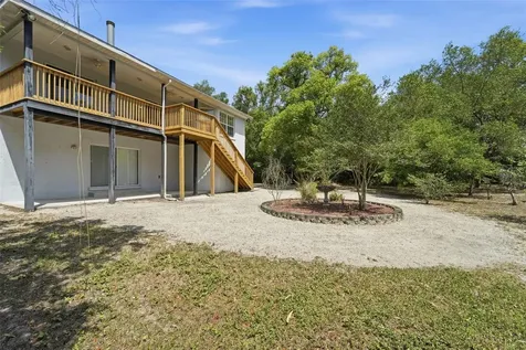 393 S Dexter Avenue Deland FL 32720