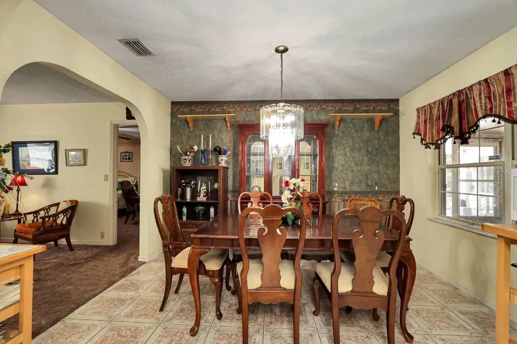 10188 SW 74th Court Ocala FL 34476