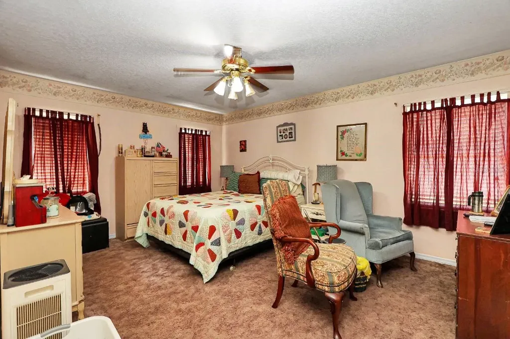 10188 SW 74th Court Ocala FL 34476