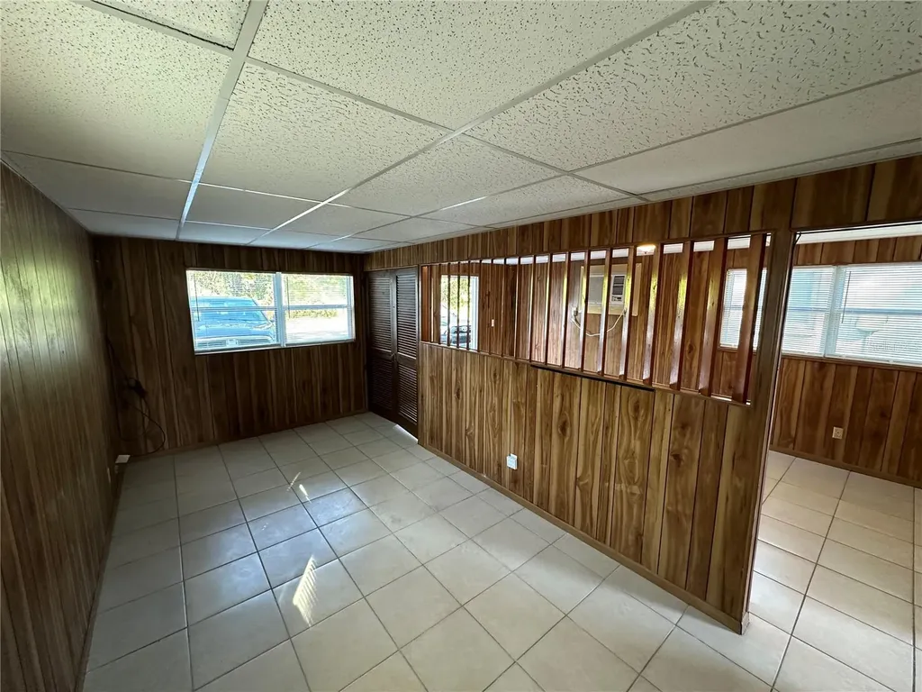2002 20th Street W Bradenton FL 34205