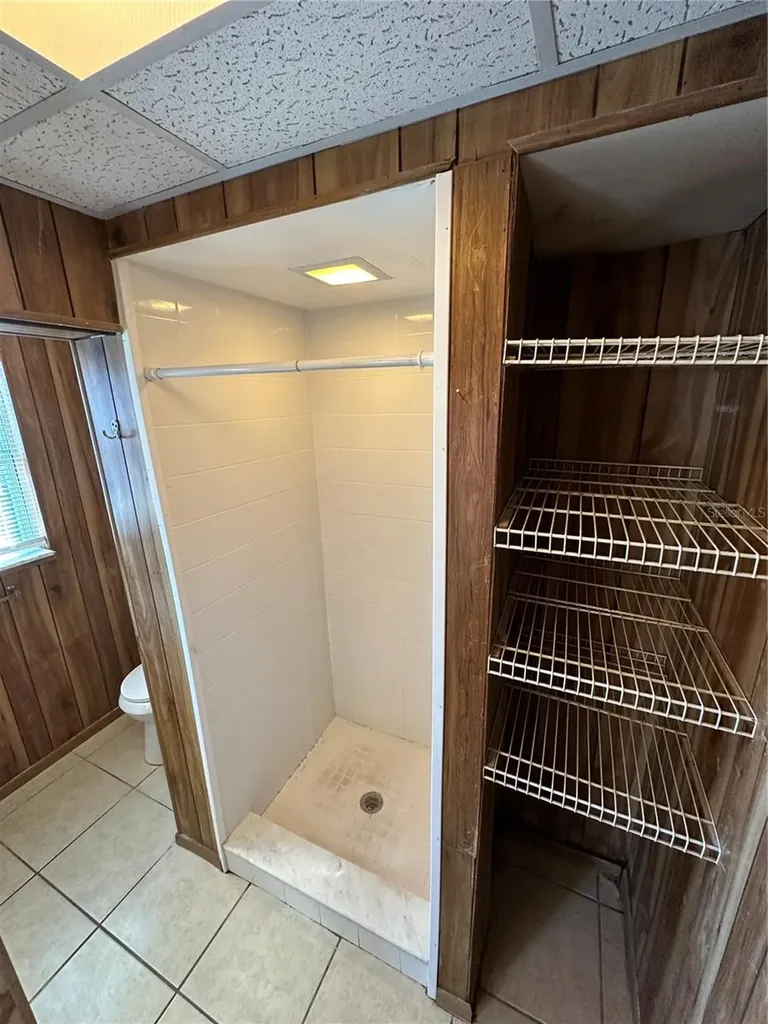 2002 20th Street W Bradenton FL 34205