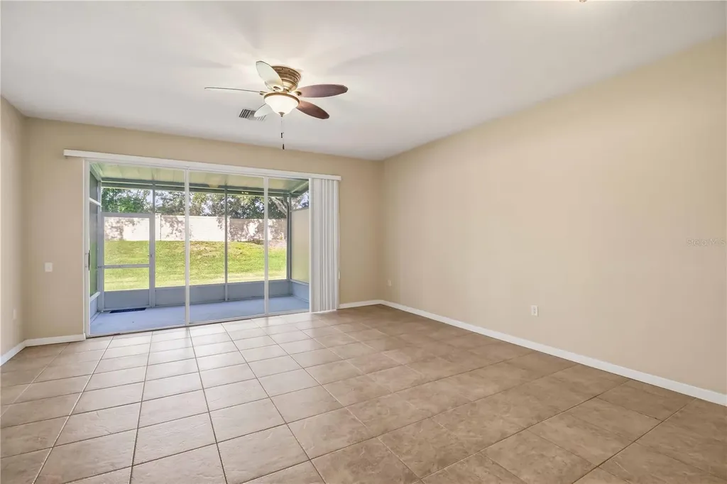 8230 72nd Street E Bradenton FL 34201