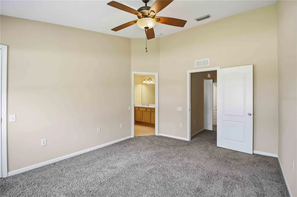 8230 72nd Street E Bradenton FL 34201