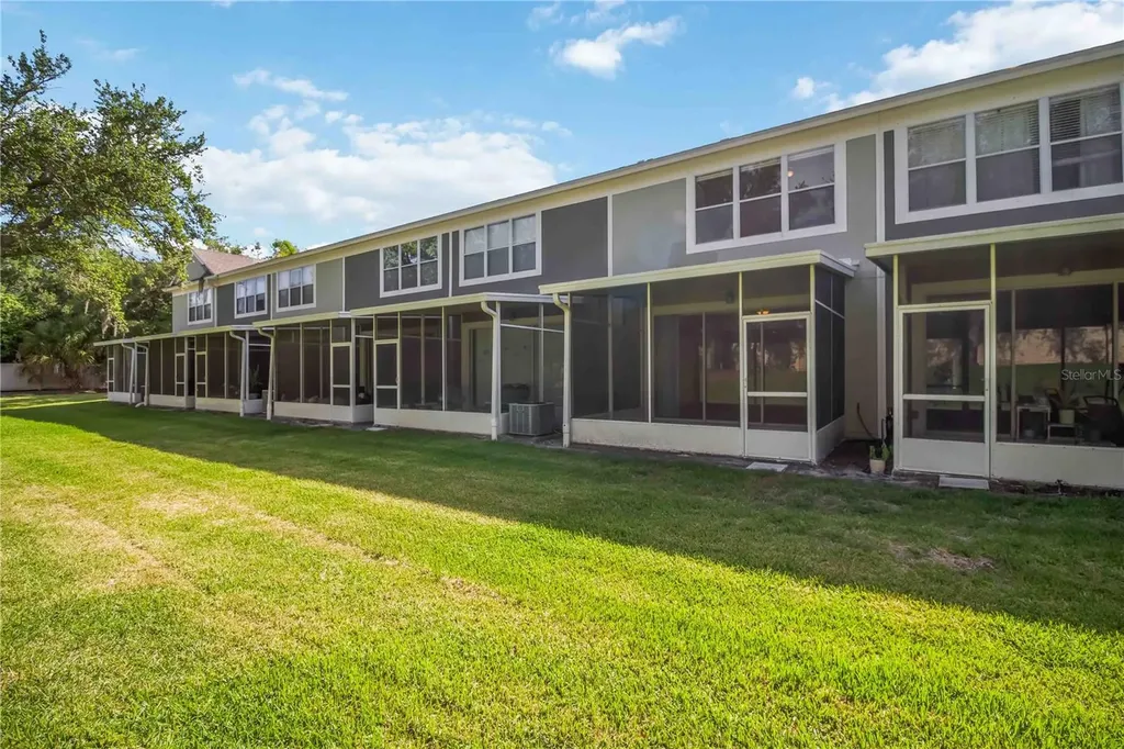 8230 72nd Street E Bradenton FL 34201