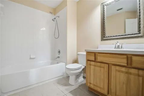 8230 72nd Street E Bradenton FL 34201