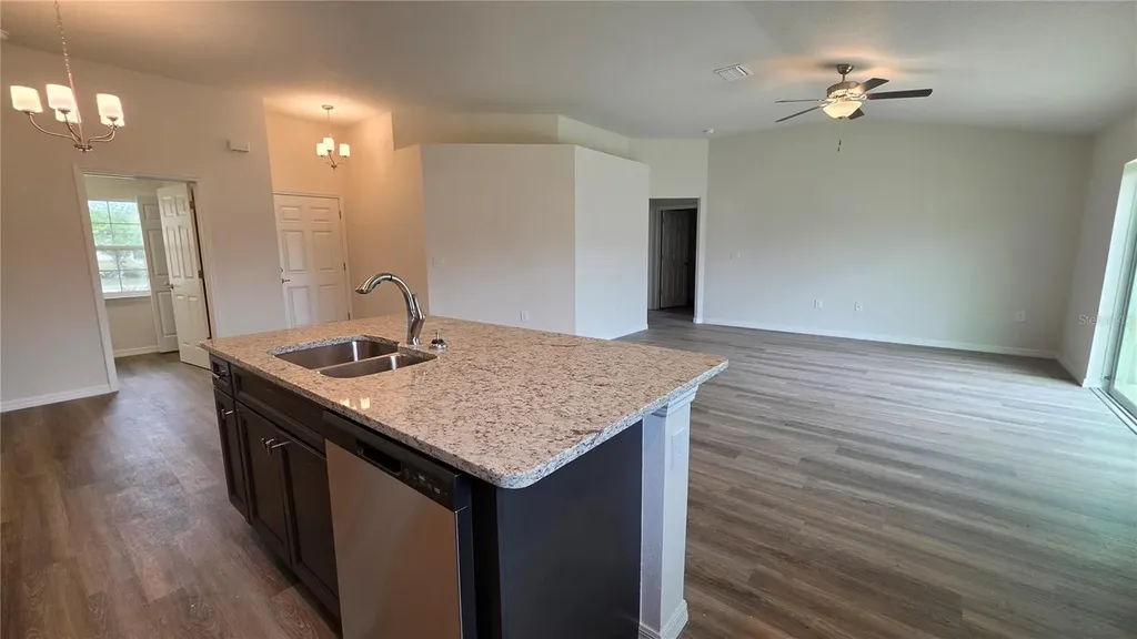 668 W Walkertown Drive Citrus Springs FL 34434