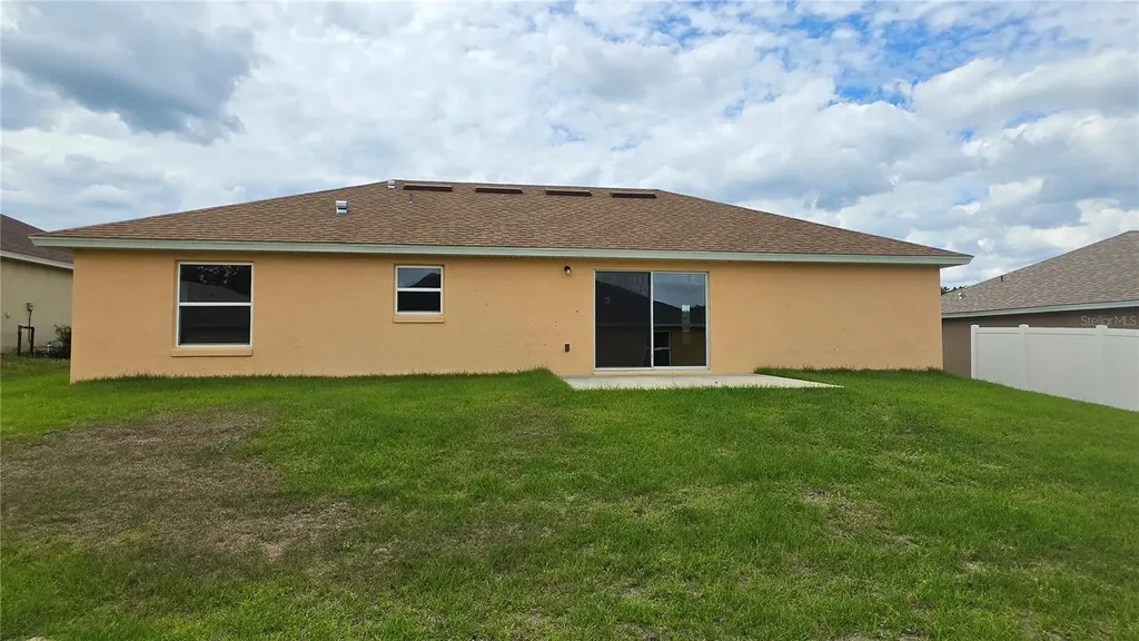 668 W Walkertown Drive Citrus Springs FL 34434