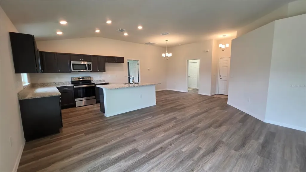 668 W Walkertown Drive Citrus Springs FL 34434