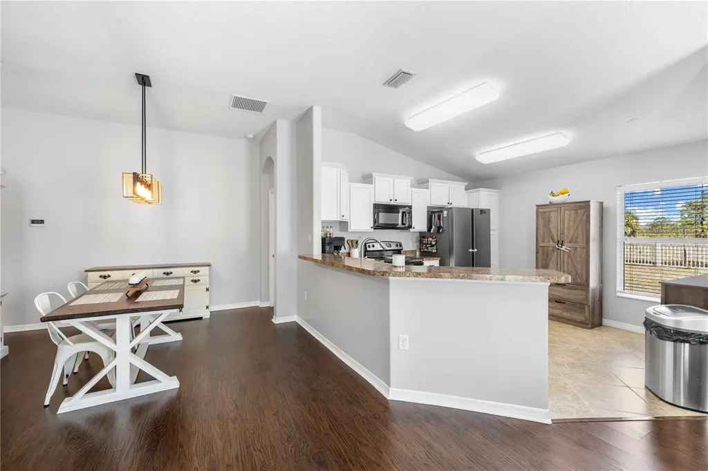 8020 Alamosa Wood Avenue Ruskin FL 33573