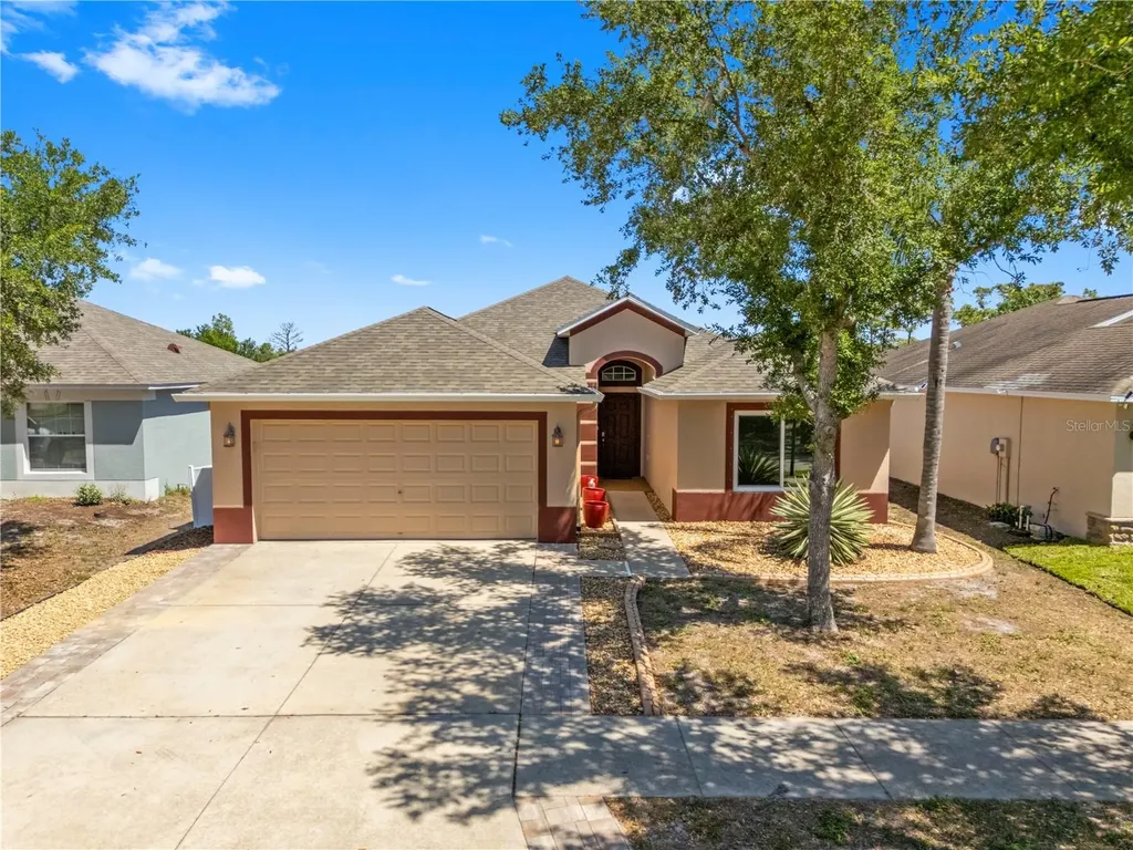 8020 Alamosa Wood Avenue Ruskin FL 33573