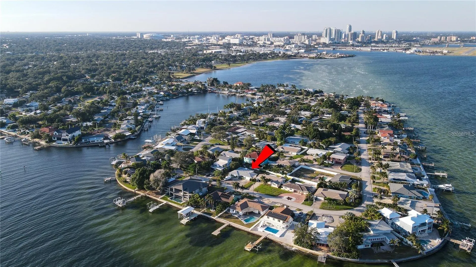 2671 W Bay Isle Drive SE St Petersburg FL 33705