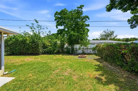 4813 Lake Charles Drive N Kenneth City FL 33709