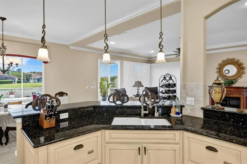 68 Oak View Circle W Palm Coast FL 32137