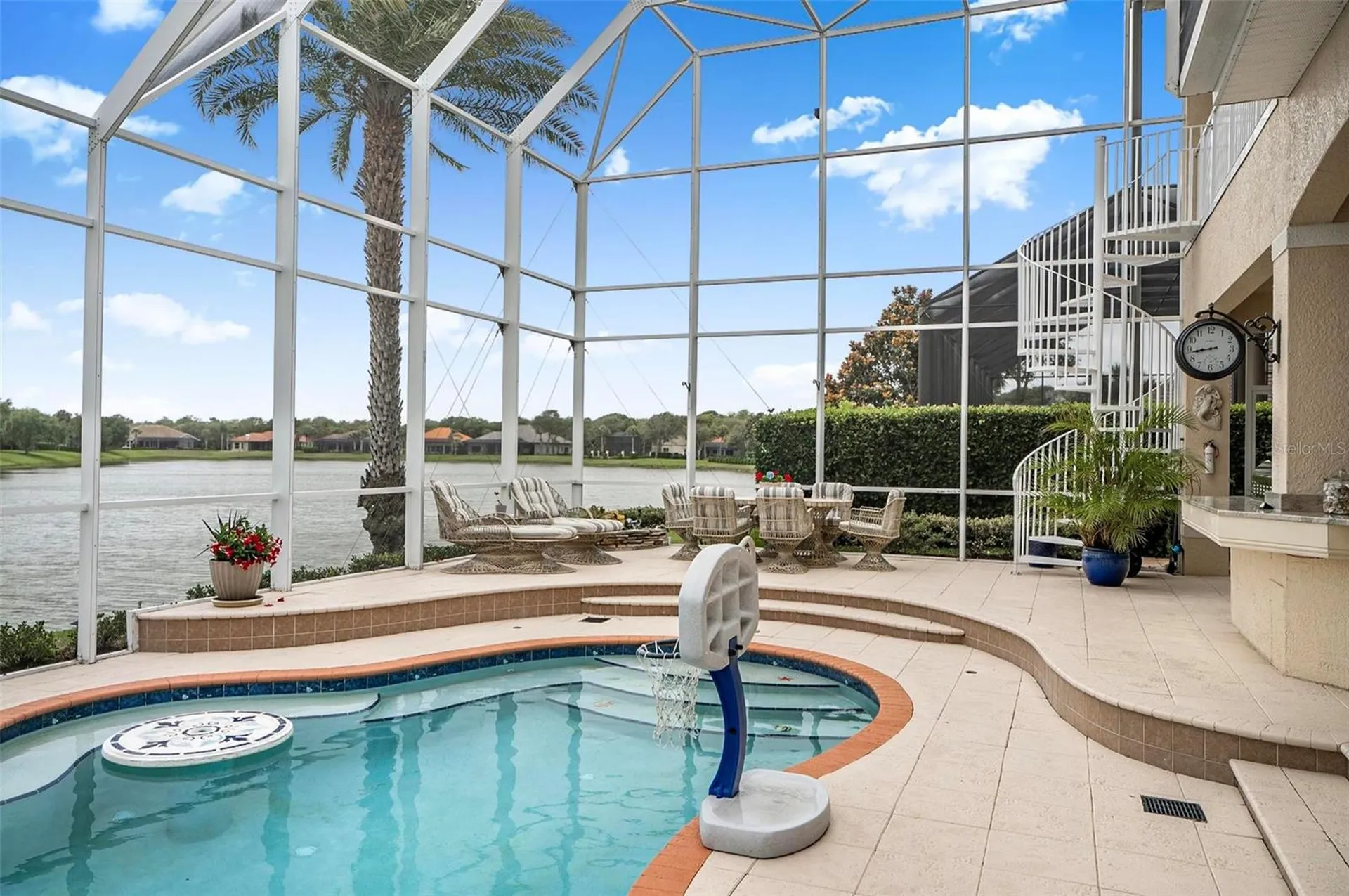 68 Oak View Circle W Palm Coast FL 32137
