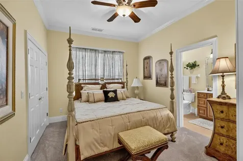 68 Oak View Circle W Palm Coast FL 32137