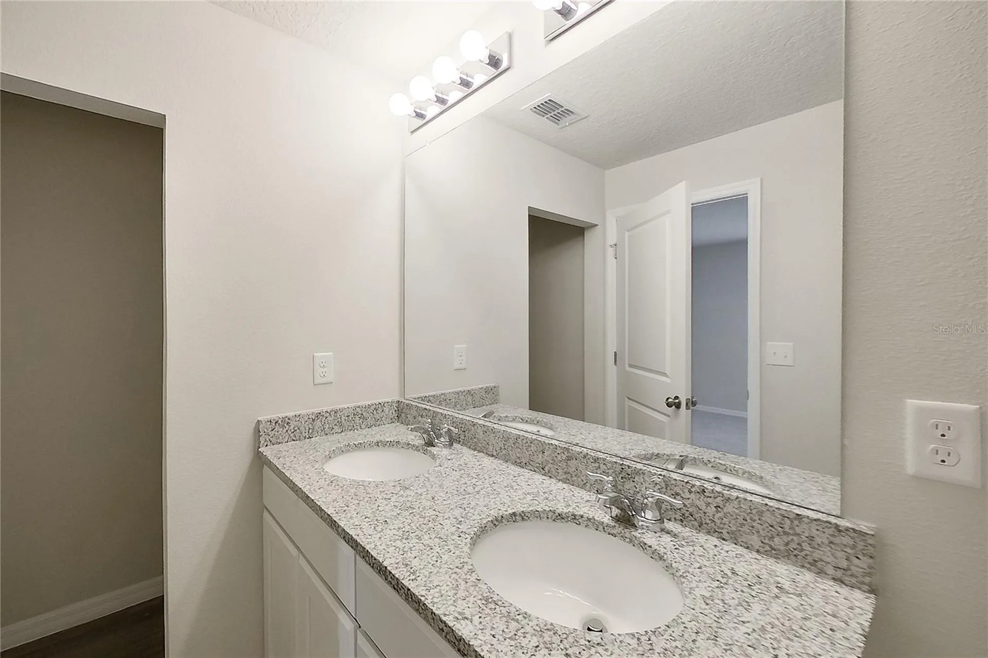 8755 N Nobleton Way Dunnellon FL 34434