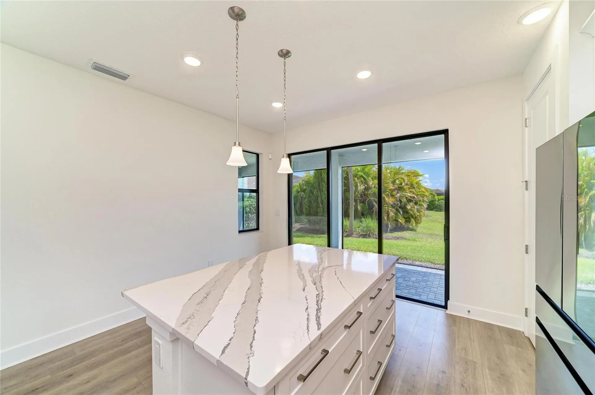 5290 Barnett Circle Bradenton FL 34211