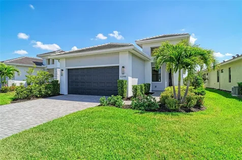 5290 Barnett Circle Bradenton FL 34211