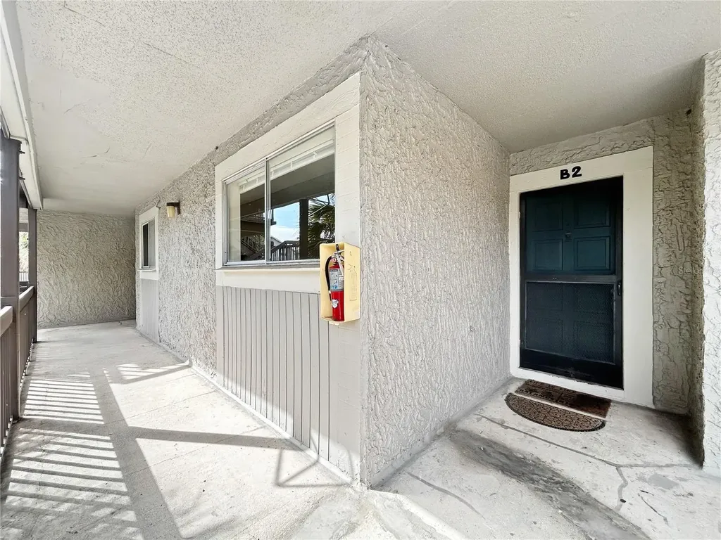 6336 Newtown Circle Tampa FL 33615