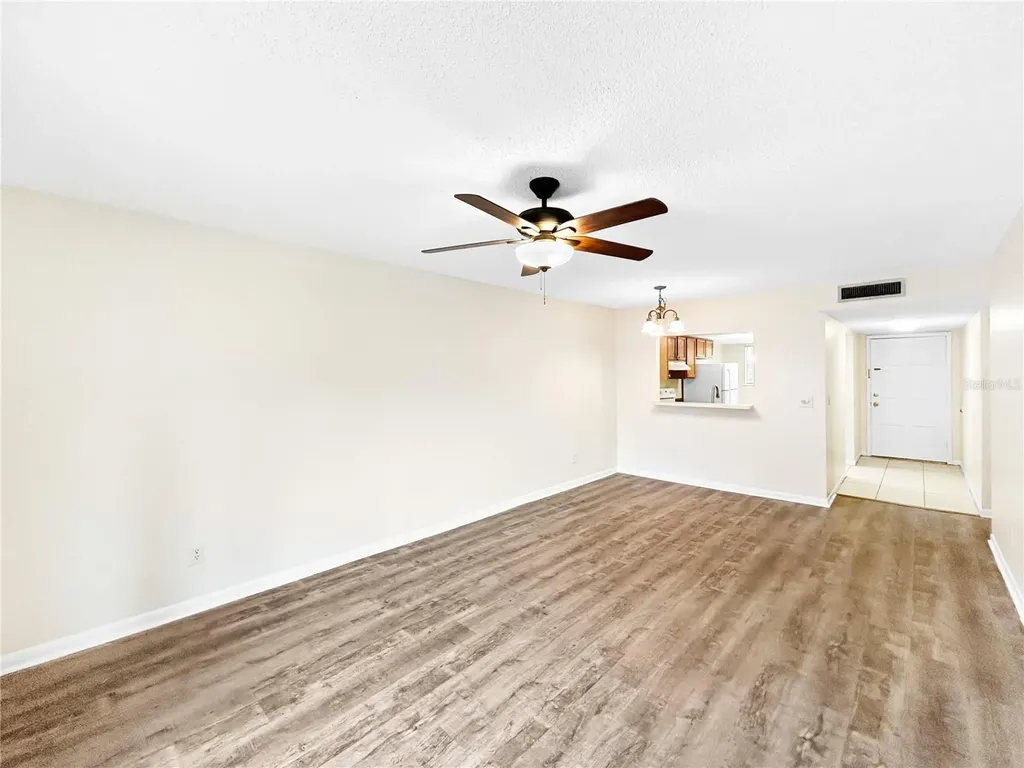 6336 Newtown Circle Tampa FL 33615