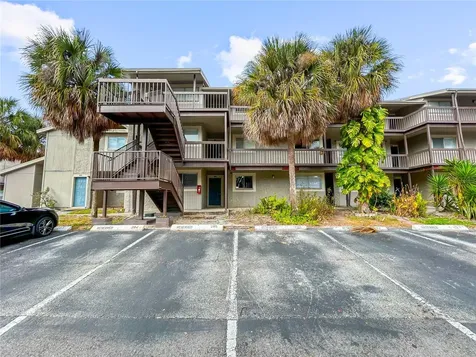 6336 Newtown Circle Tampa FL 33615