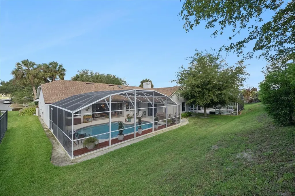 8455 Island Palm Circle Orlando FL 32835