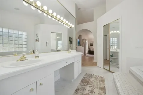 8455 Island Palm Circle Orlando FL 32835