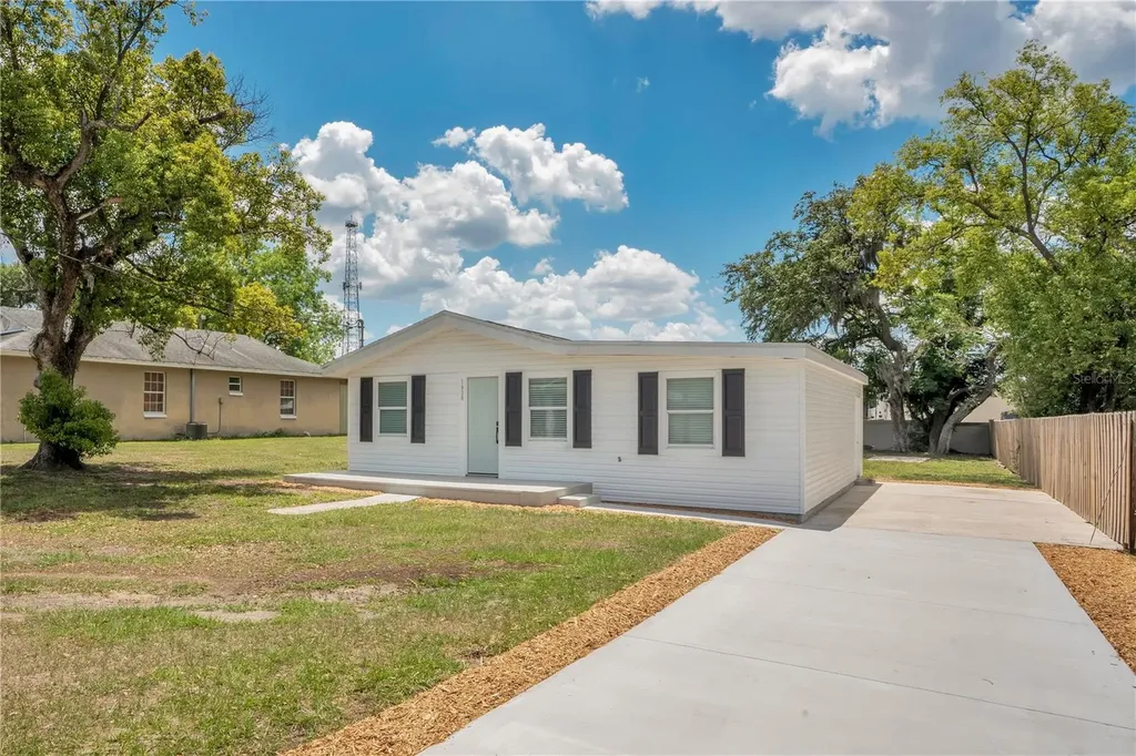 1938 Lavon Street Lakeland FL 33805