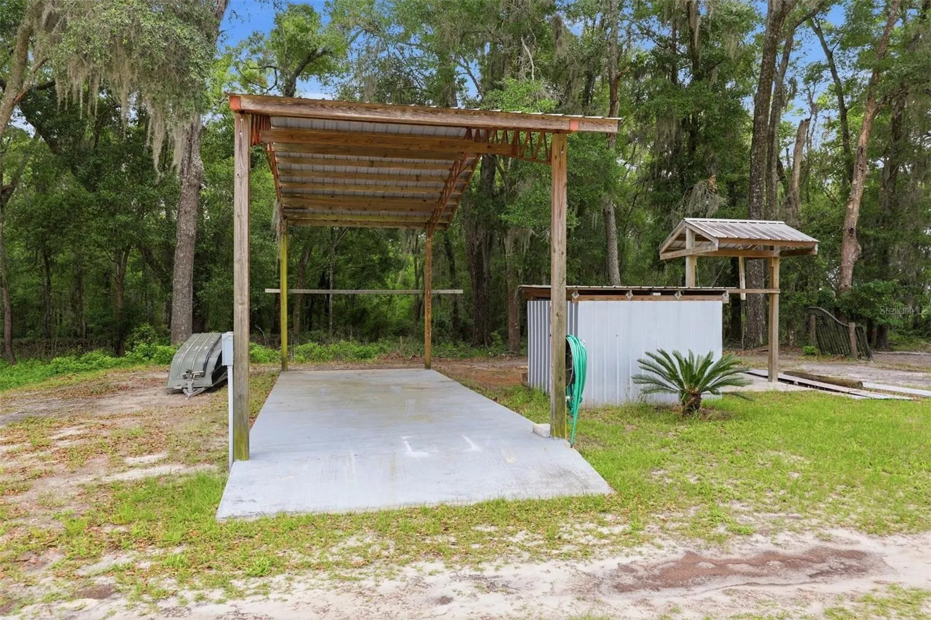 3460 SE County Road 337 Trenton FL 32693