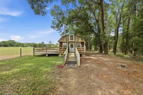 3460 SE County Road 337 Trenton FL 32693