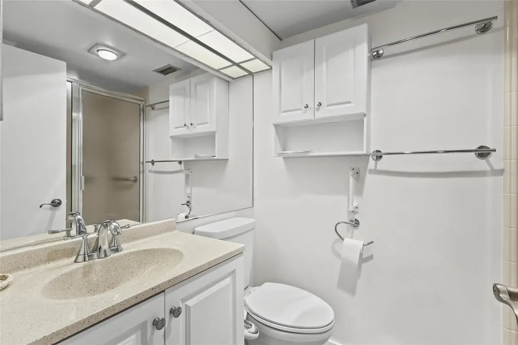 3033 Willow Green Sarasota FL 34235