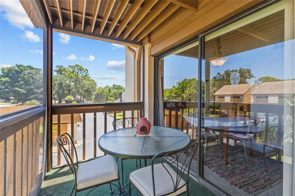 3033 Willow Green Sarasota FL 34235