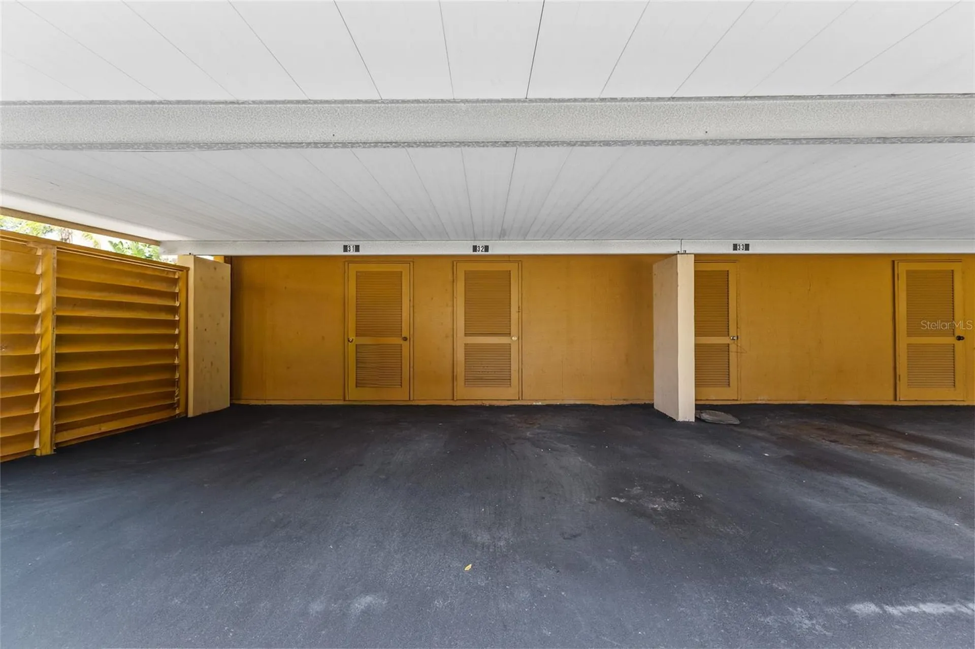 3033 Willow Green Sarasota FL 34235