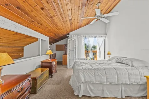 3033 Willow Green Sarasota FL 34235