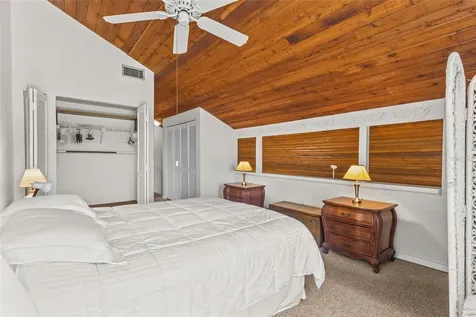 3033 Willow Green Sarasota FL 34235