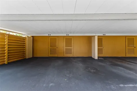 3033 Willow Green Sarasota FL 34235