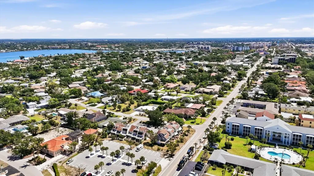 744 Cadiz Road Venice FL 34285