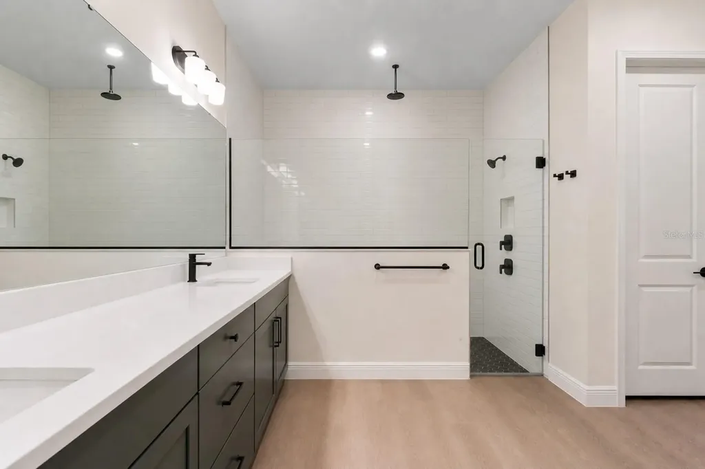 13301 Mcmillan Drive Orlando FL 32827