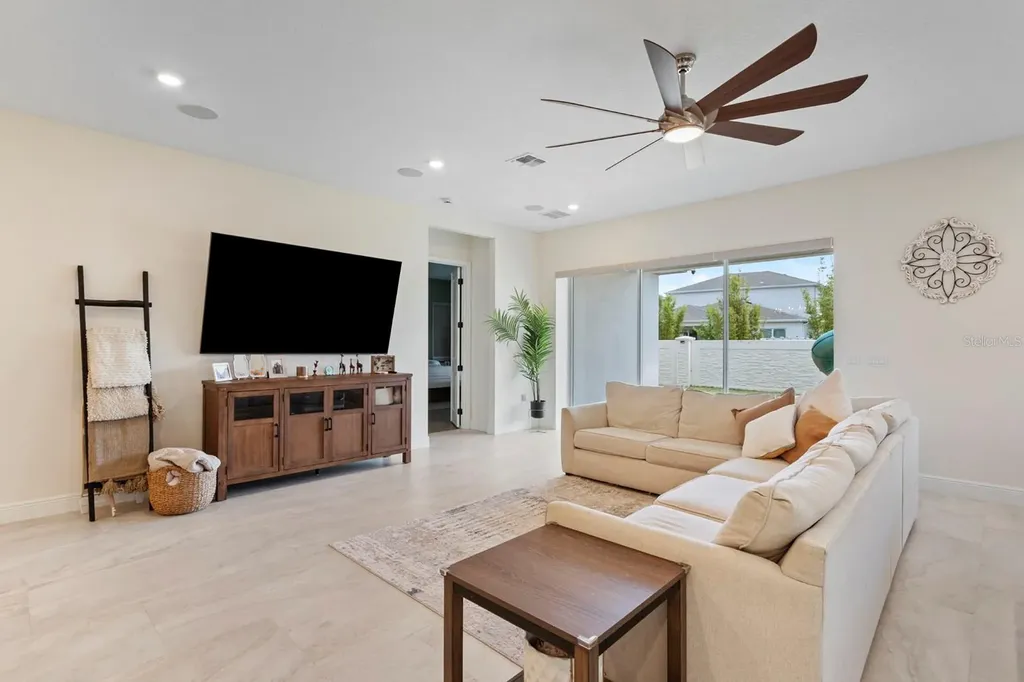 13301 Mcmillan Drive Orlando FL 32827