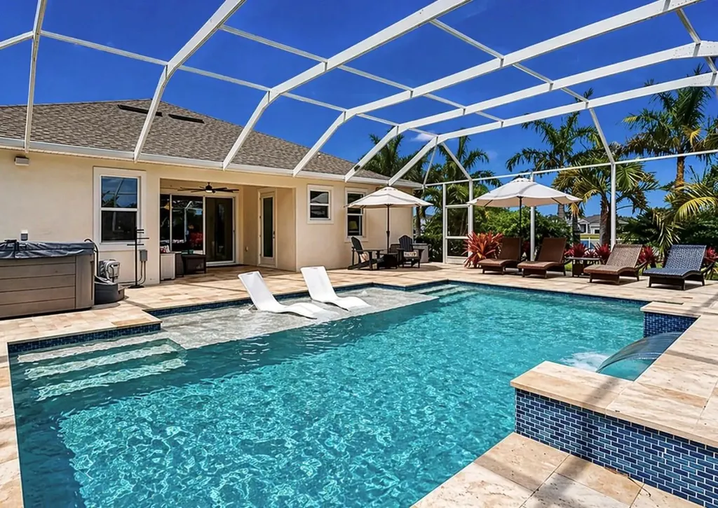 954 Signet Drive Apollo Beach FL 33572