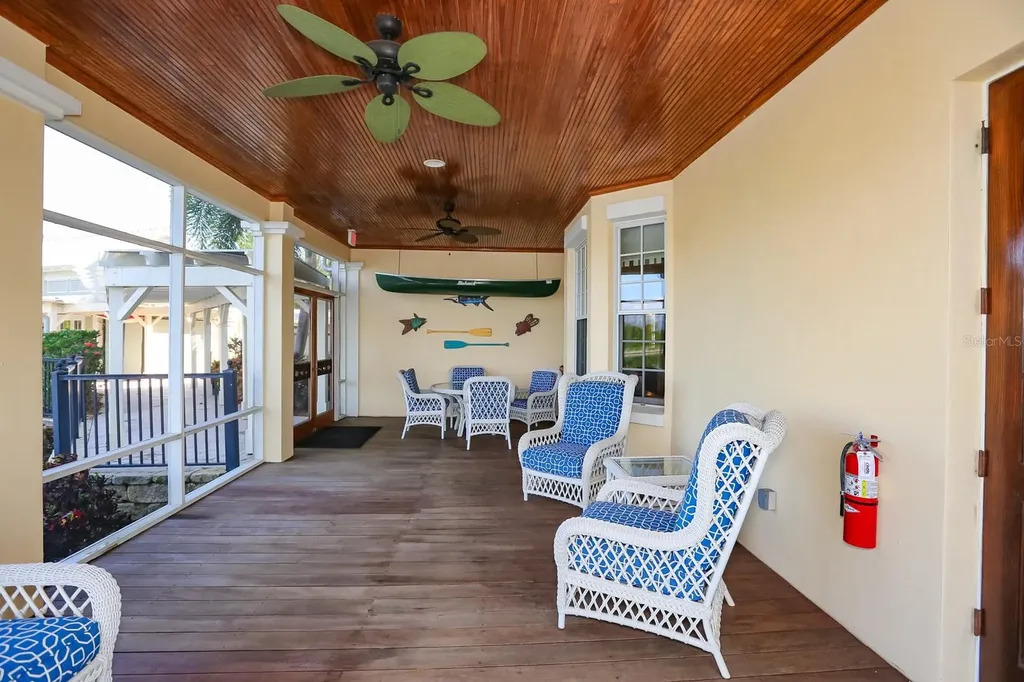 954 Signet Drive Apollo Beach FL 33572
