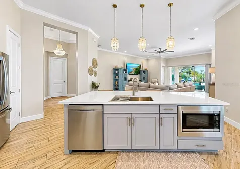 954 Signet Drive Apollo Beach FL 33572