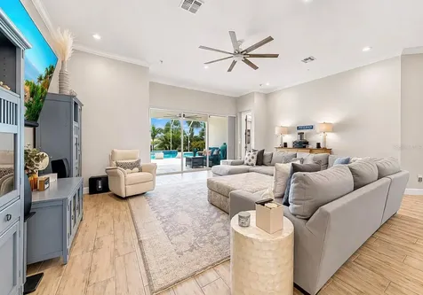 954 Signet Drive Apollo Beach FL 33572