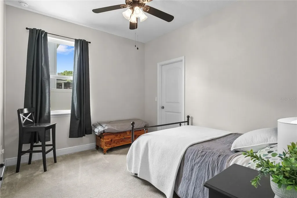 615 Lake Cove Pointe Circle Winter Garden FL 34787