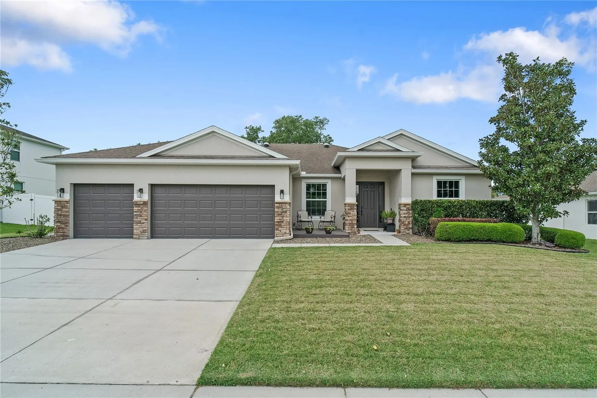 615 Lake Cove Pointe Circle Winter Garden FL 34787