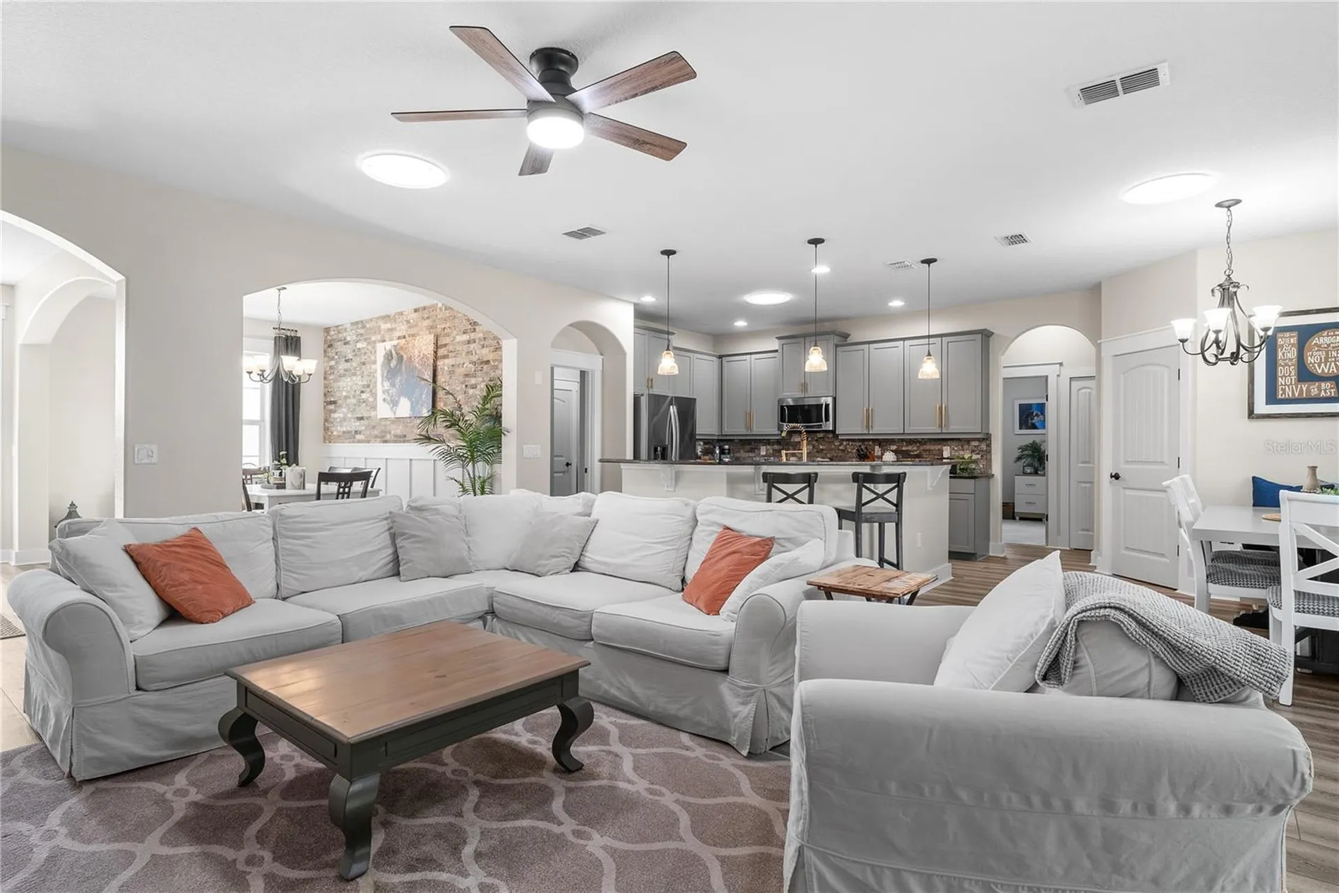 615 Lake Cove Pointe Circle Winter Garden FL 34787