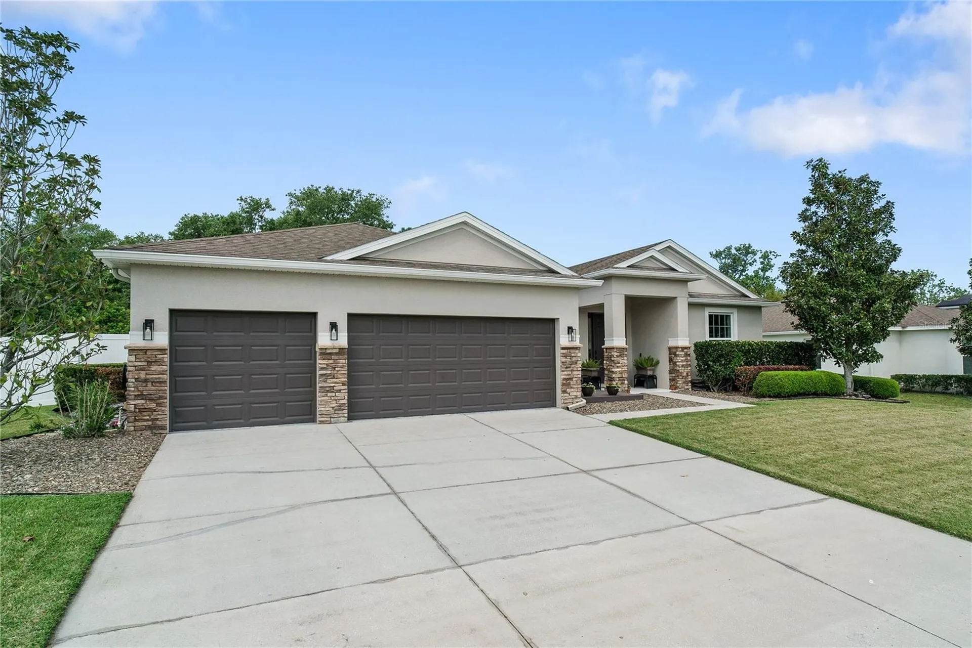 615 Lake Cove Pointe Circle Winter Garden FL 34787