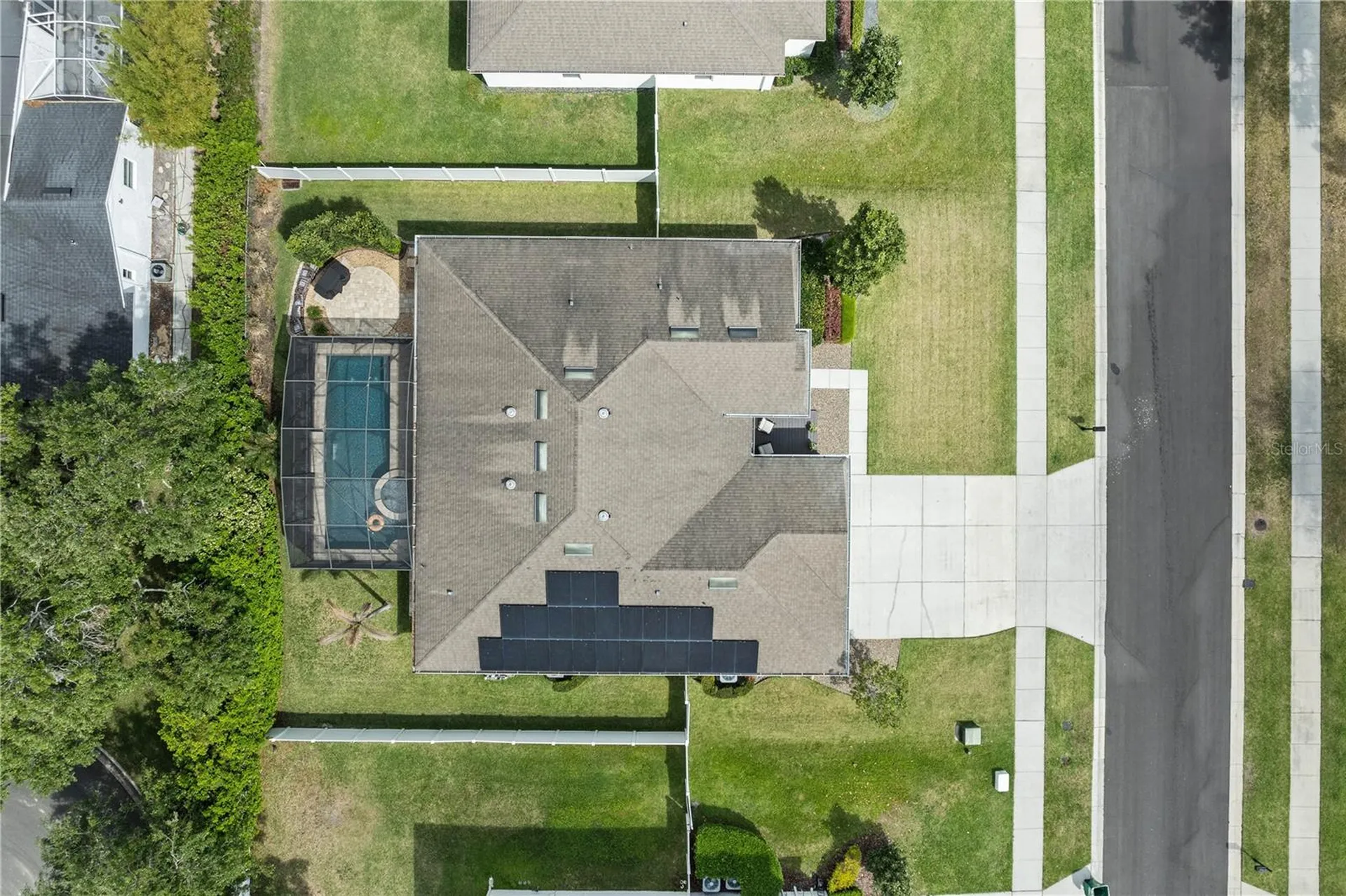 615 Lake Cove Pointe Circle Winter Garden FL 34787