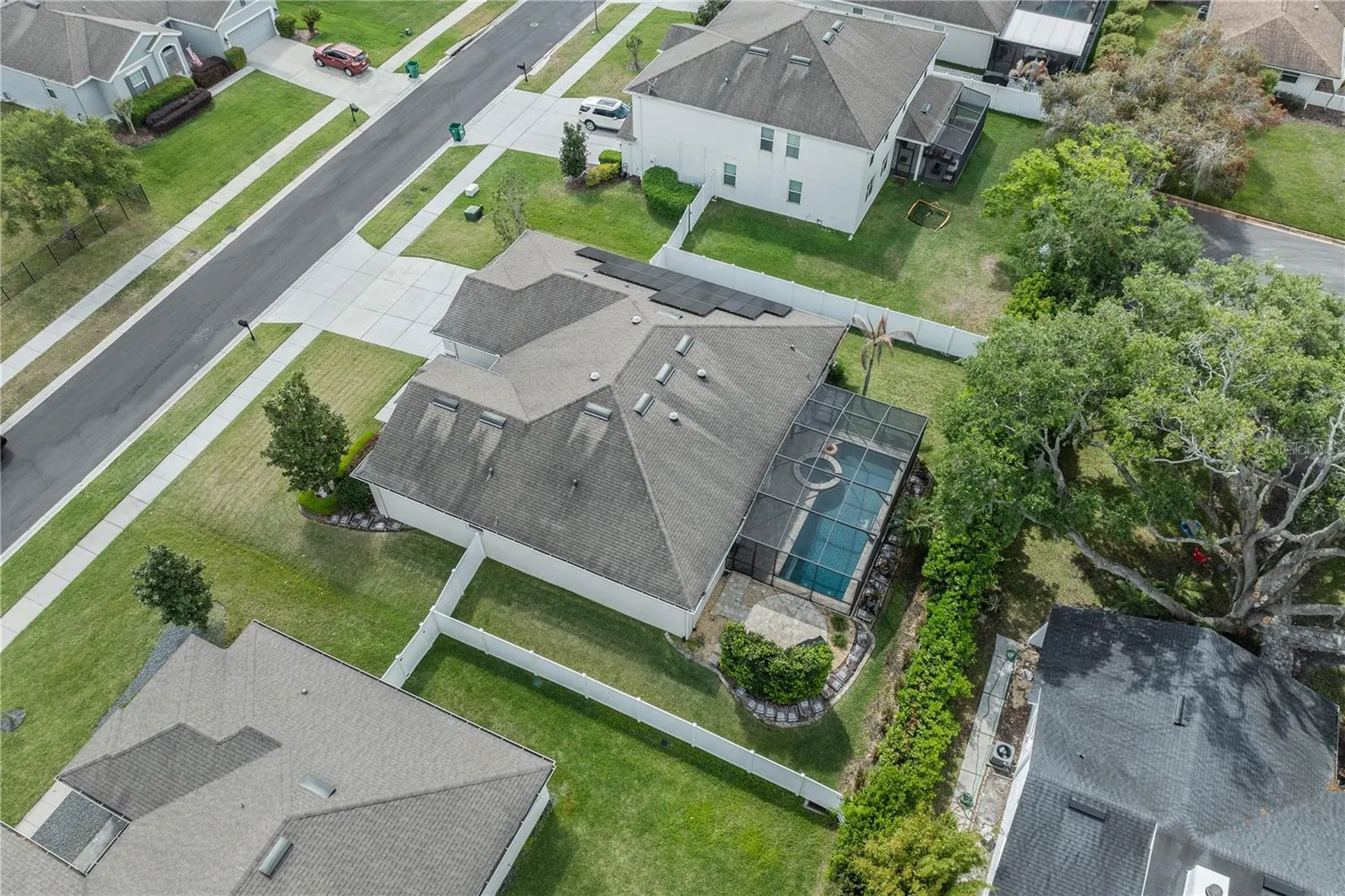 615 Lake Cove Pointe Circle Winter Garden FL 34787