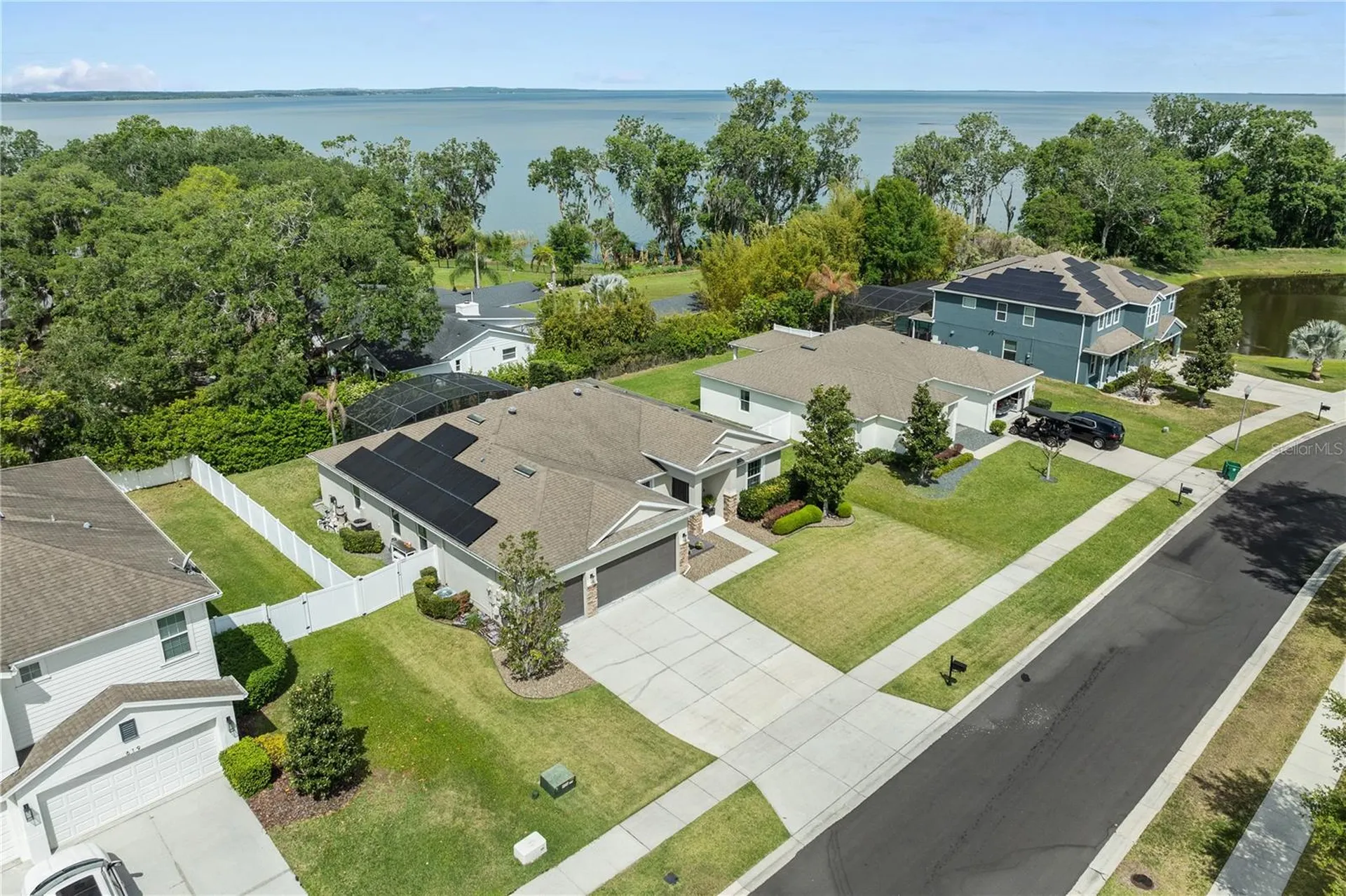 615 Lake Cove Pointe Circle Winter Garden FL 34787